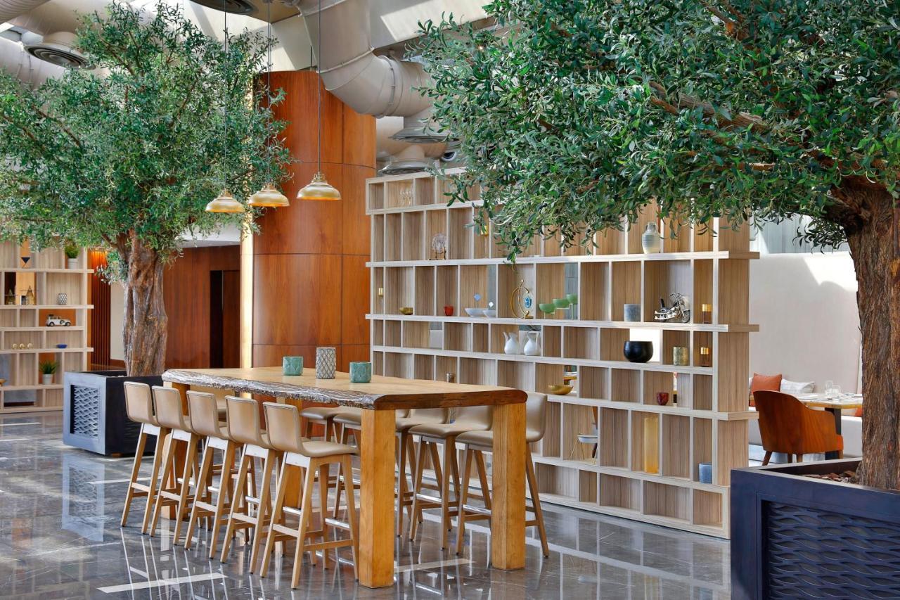 Jeddah Marriott Hotel Madinah Road Exteriör bild The library