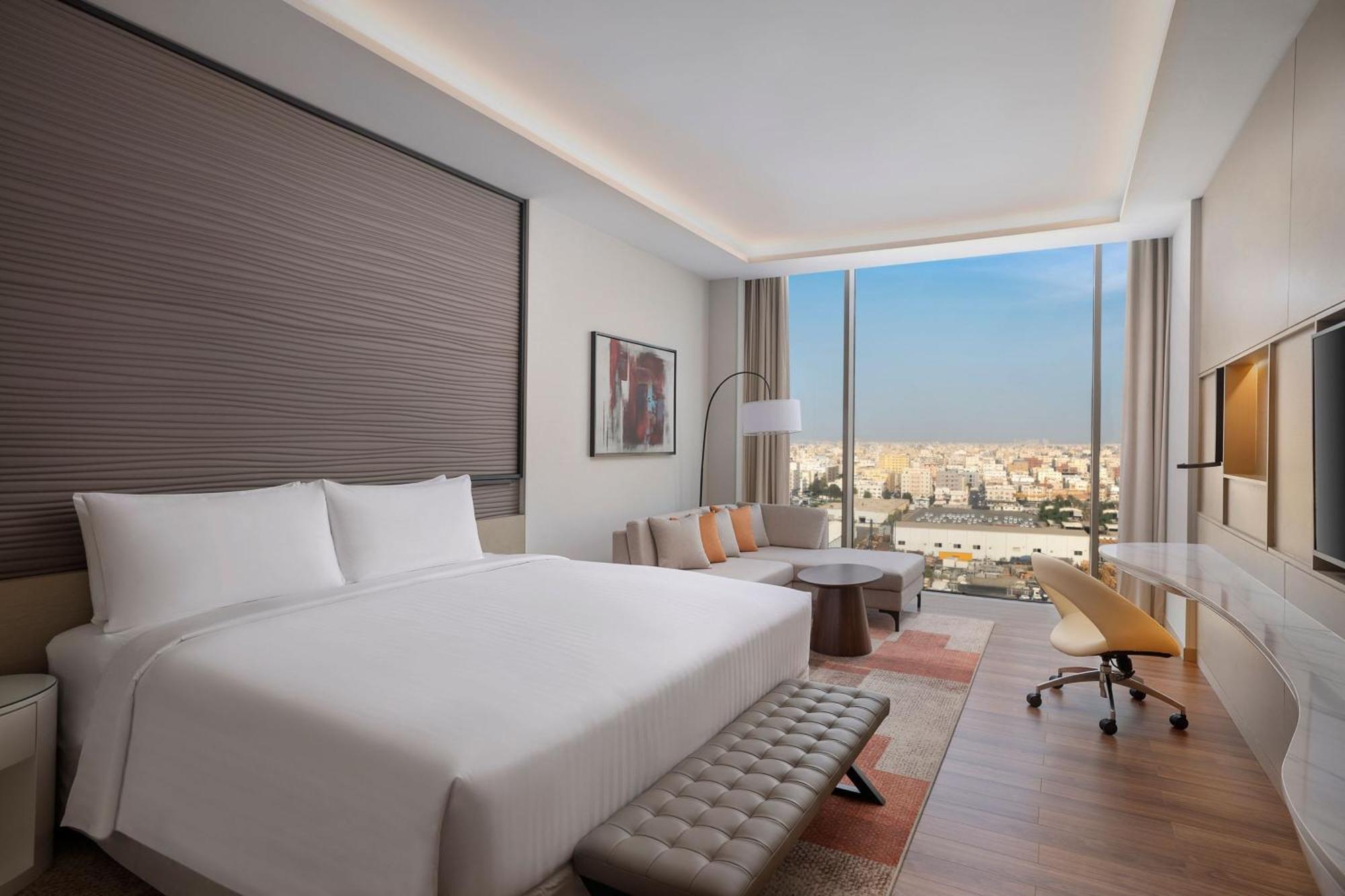 Jeddah Marriott Hotel Madinah Road Exteriör bild Deluxe King