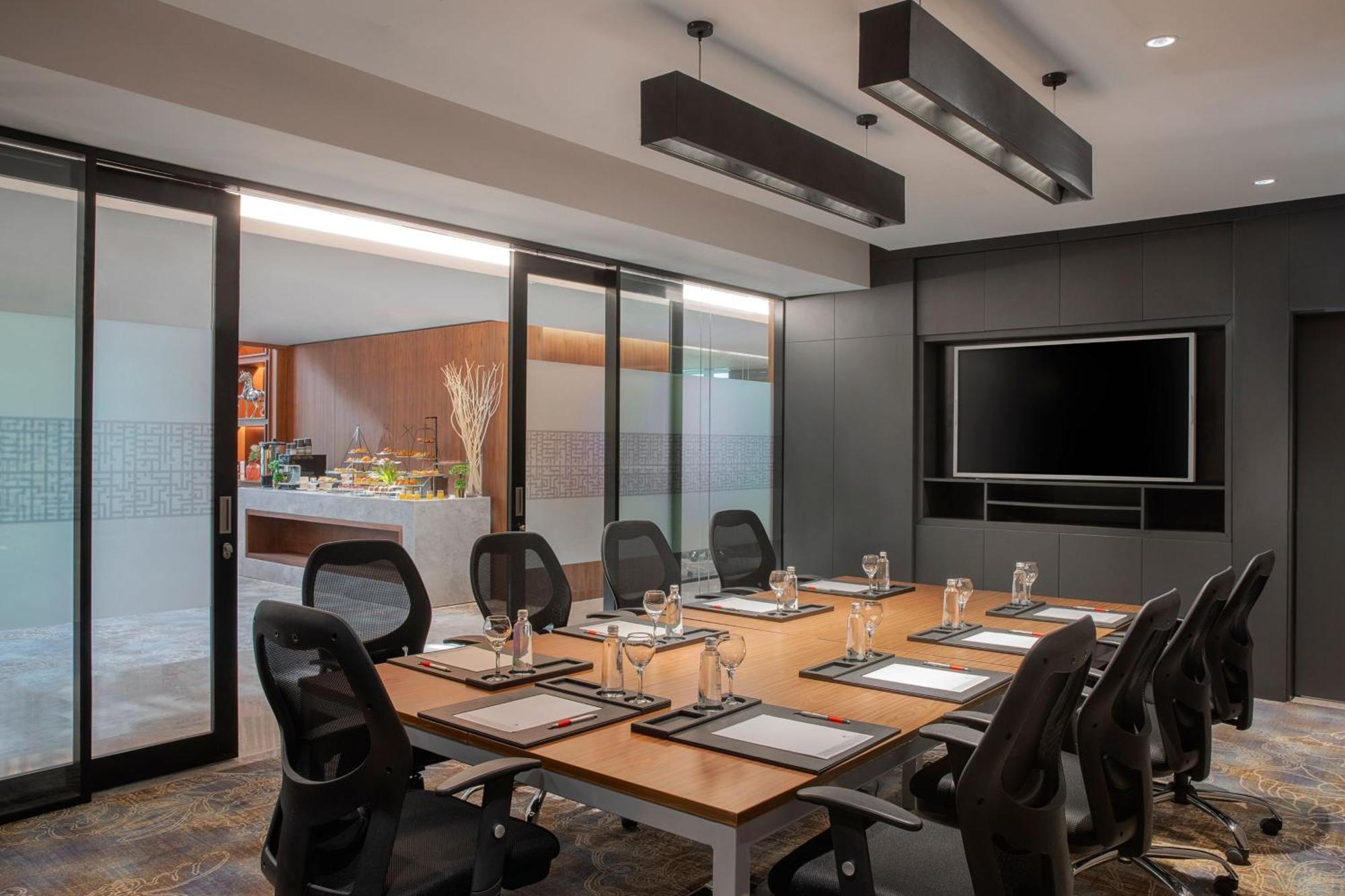 Jeddah Marriott Hotel Madinah Road Exteriör bild Meeting room